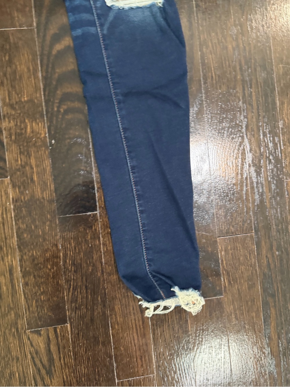 American Eagle Ripped Stretchy Skinny Jeans - Picture 8 of 14